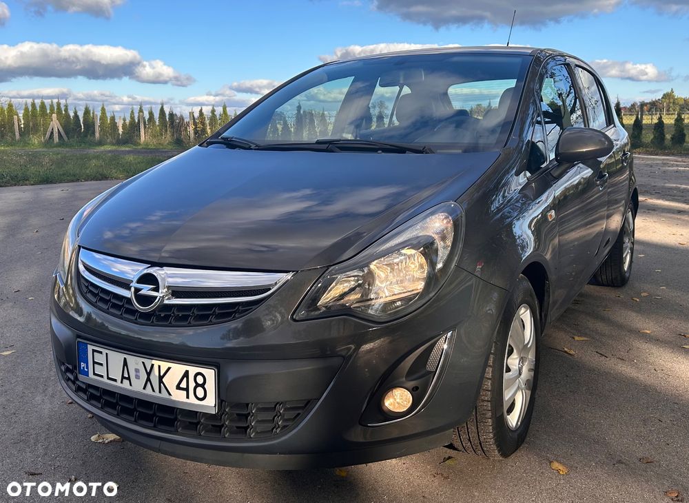 Opel Corsa 1.4 16V Cosmo - 9
