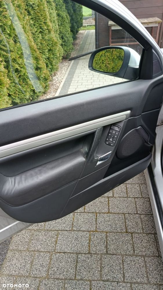 Opel Vectra 1.9 CDTI Sport / GTS - 11