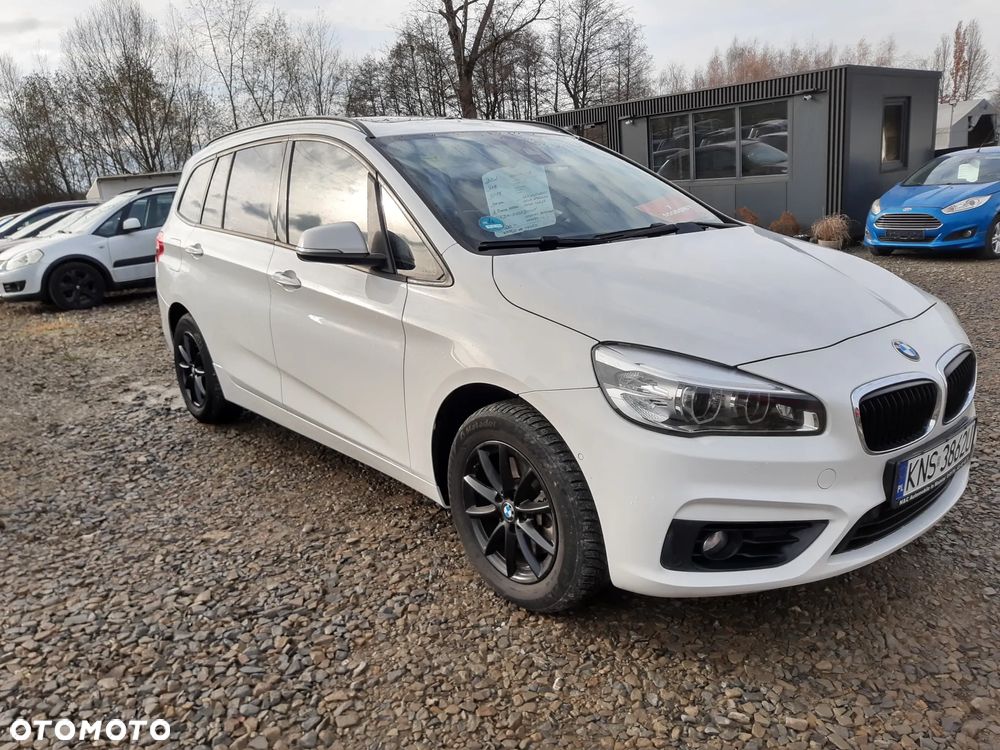 BMW Seria 2 218d Advantage - 4