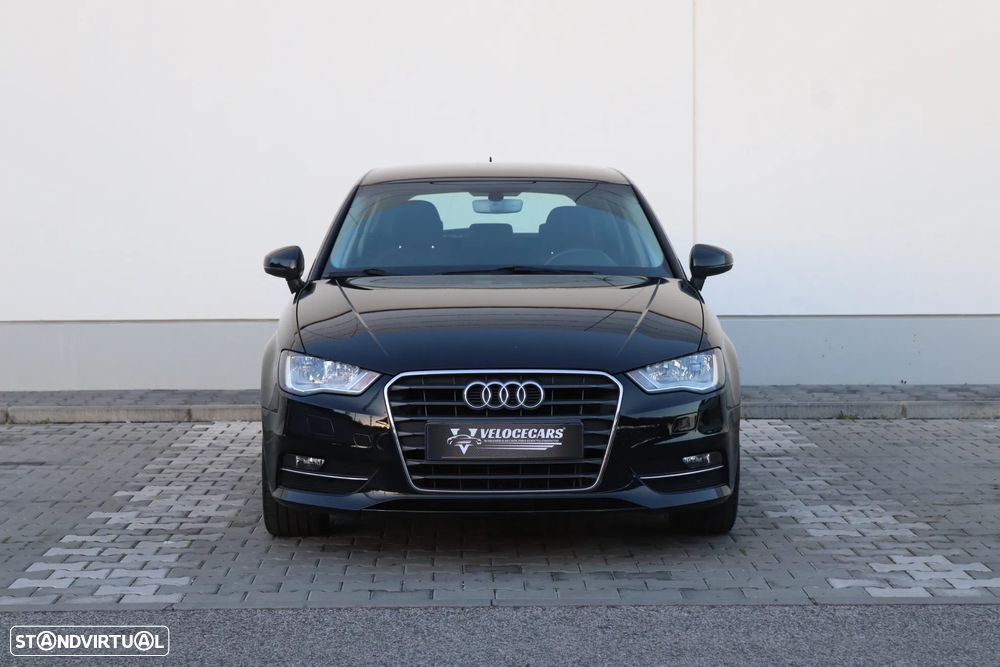 Audi A3 Sportback 1.6 TDI Advance S tronic - 3