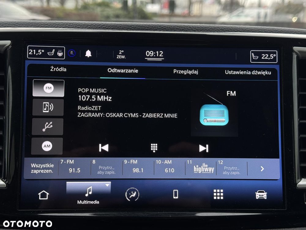 Chrysler Pacifica - 28