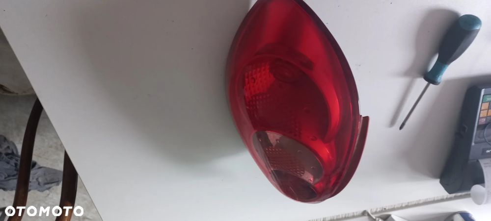 LAMPA LEWA TYLNA TOYOTA AYGO I EUROPA poznan - 4
