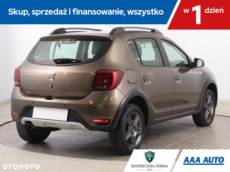 Dacia Sandero Stepway - 6