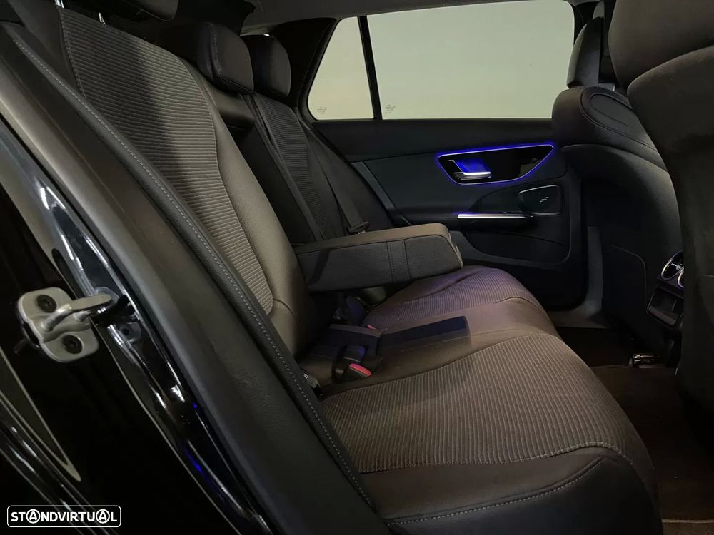 Mercedes-Benz C 300 e - 15