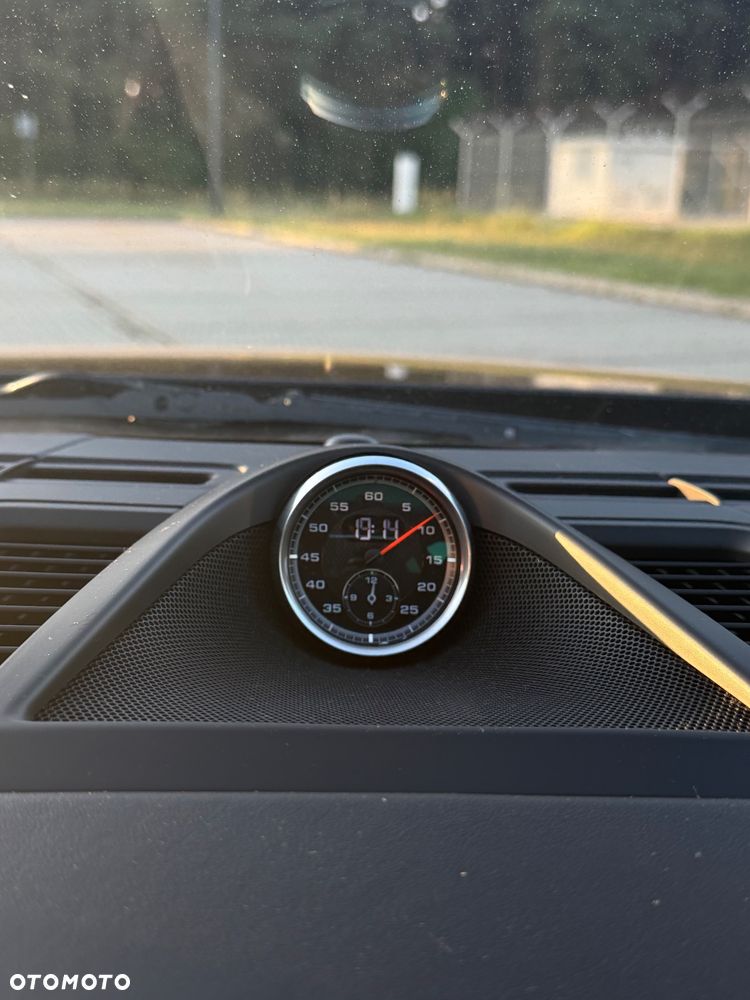 Porsche Panamera 4S - 16