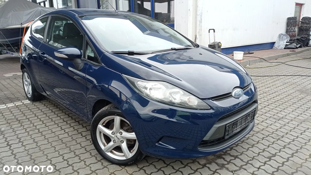 Ford Fiesta 1.25 Celebration - 27