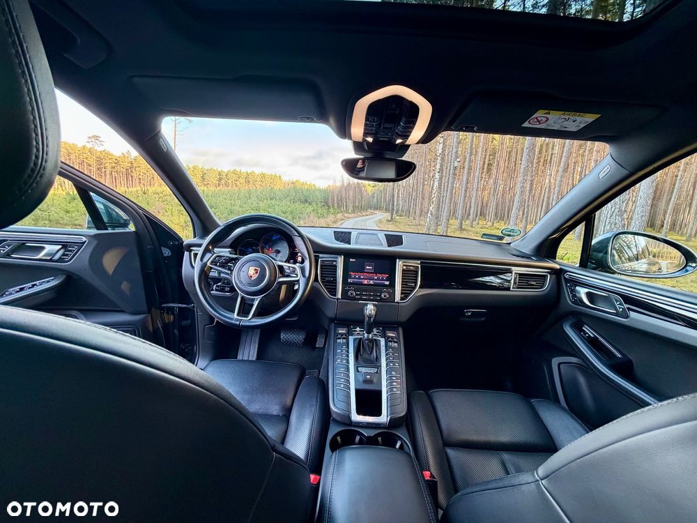 Porsche Macan - 16