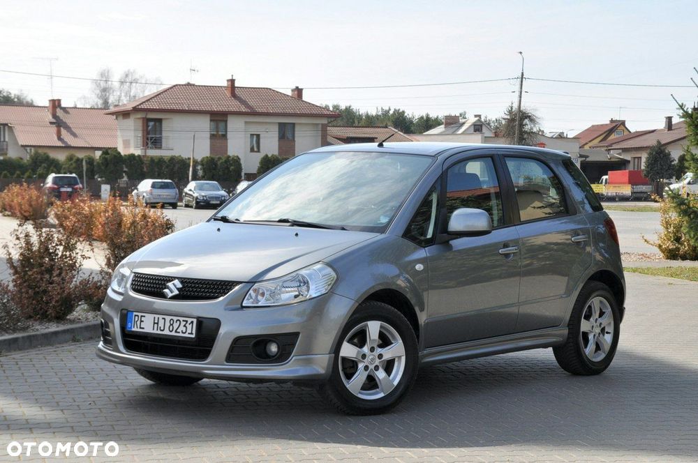 Suzuki SX4 - 10