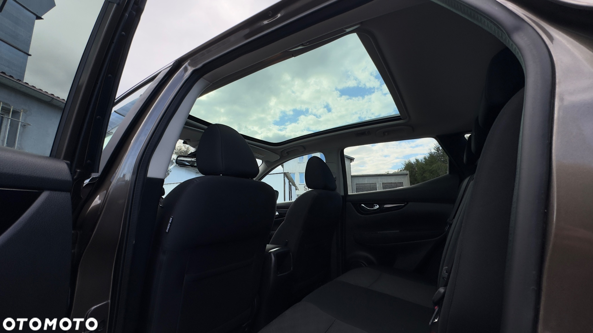 Nissan Qashqai 1.5 dCi TEKNA+ - 38