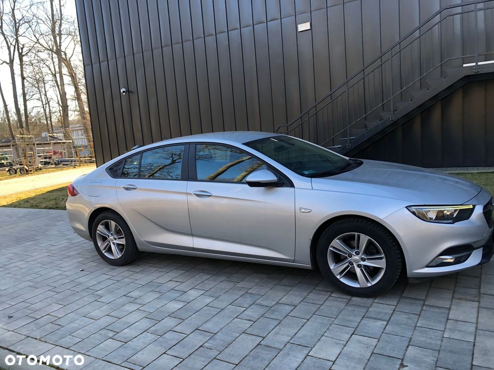 Opel Insignia 1.5 T Exclusive S&S - 4