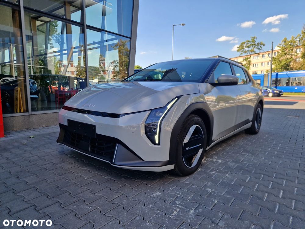 Kia EV4 81.4kWh Air