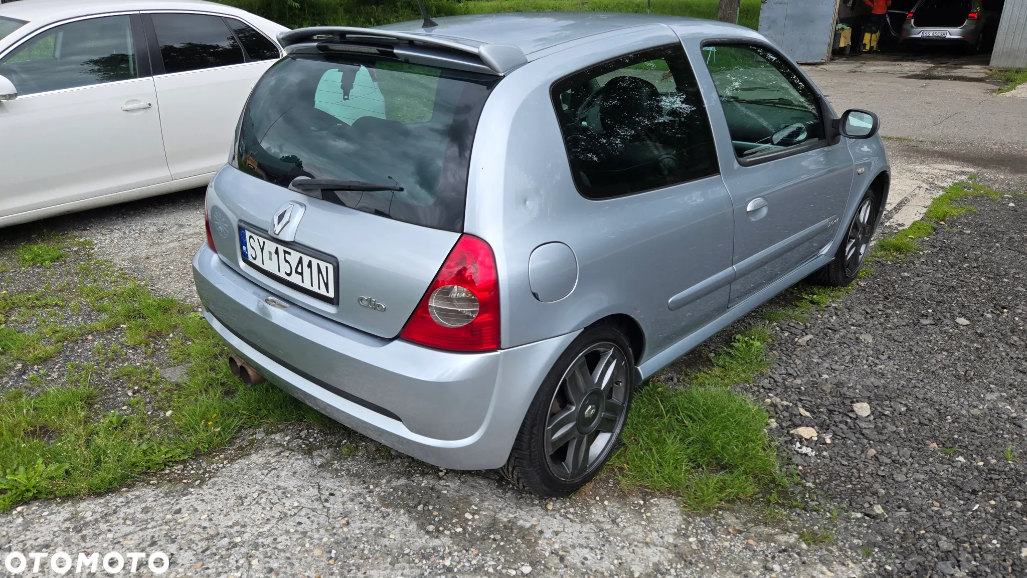 Renault Clio 2.0 16V Sport - 4