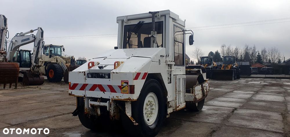 Caterpillar CB 535 B - 12