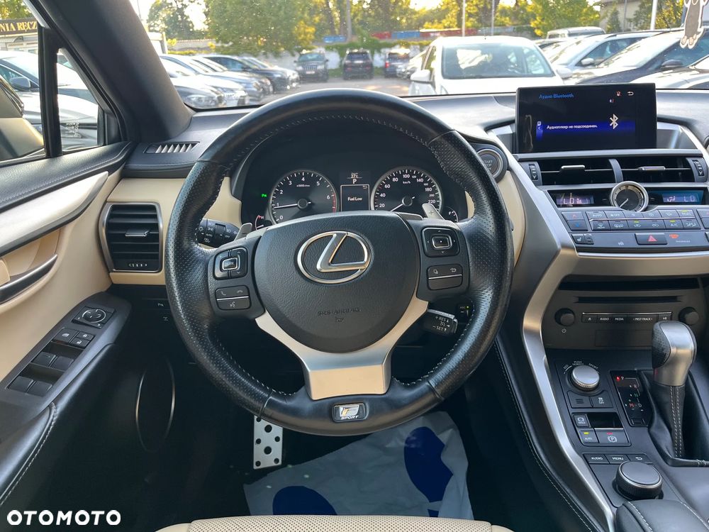 Lexus NX 200t Comfort AWD - 10