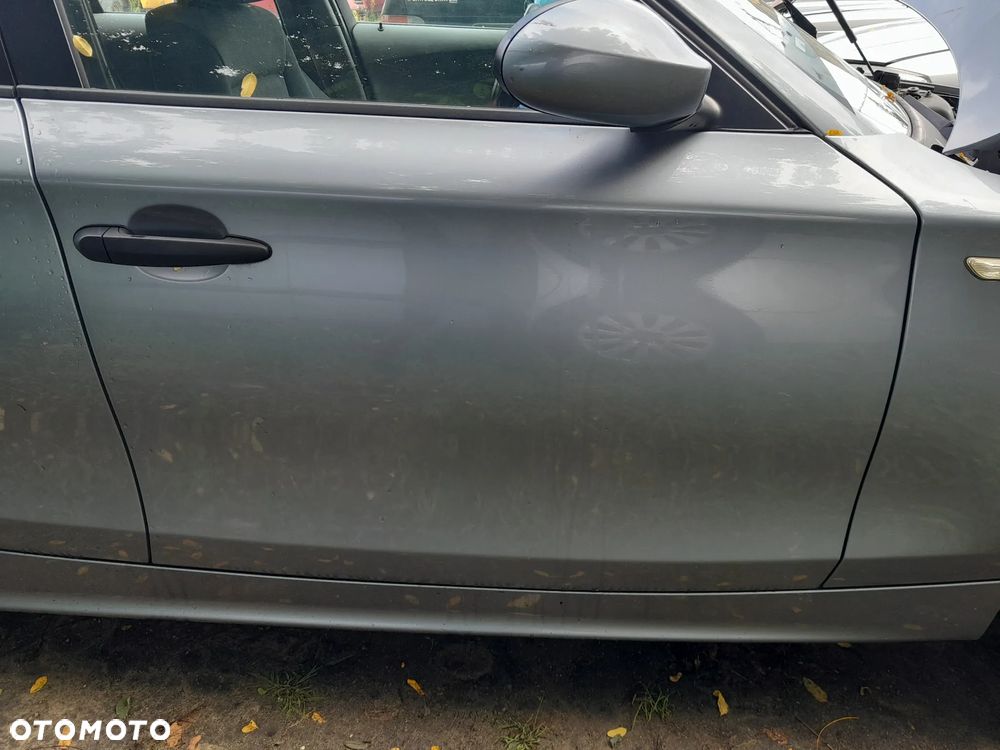 Drzwi przednie prawe BMW 1 E87 A18/7 QUARZBLAU - 1