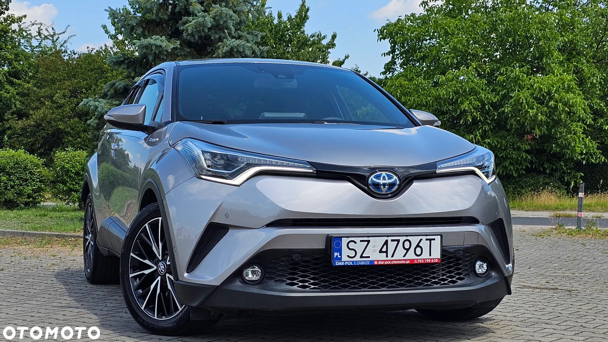 Toyota C-HR Hybrid Lounge - 1