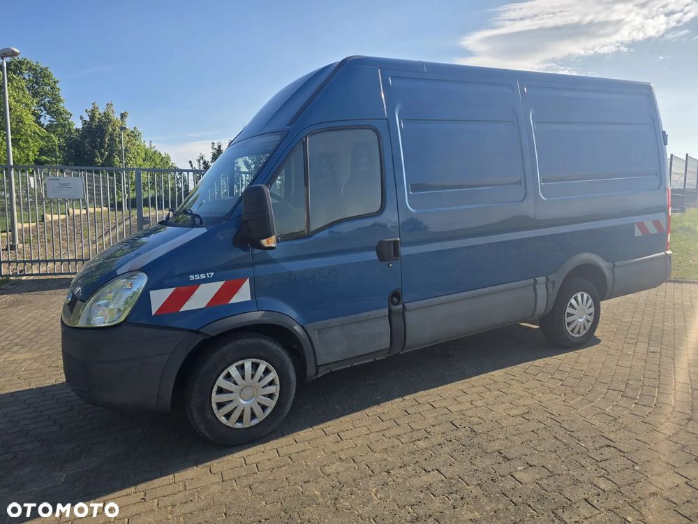 Iveco 35S17 - 11
