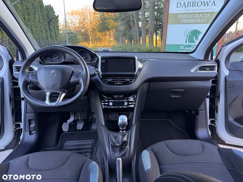 Peugeot 208 1.6 e-HDi Allure STT - 15
