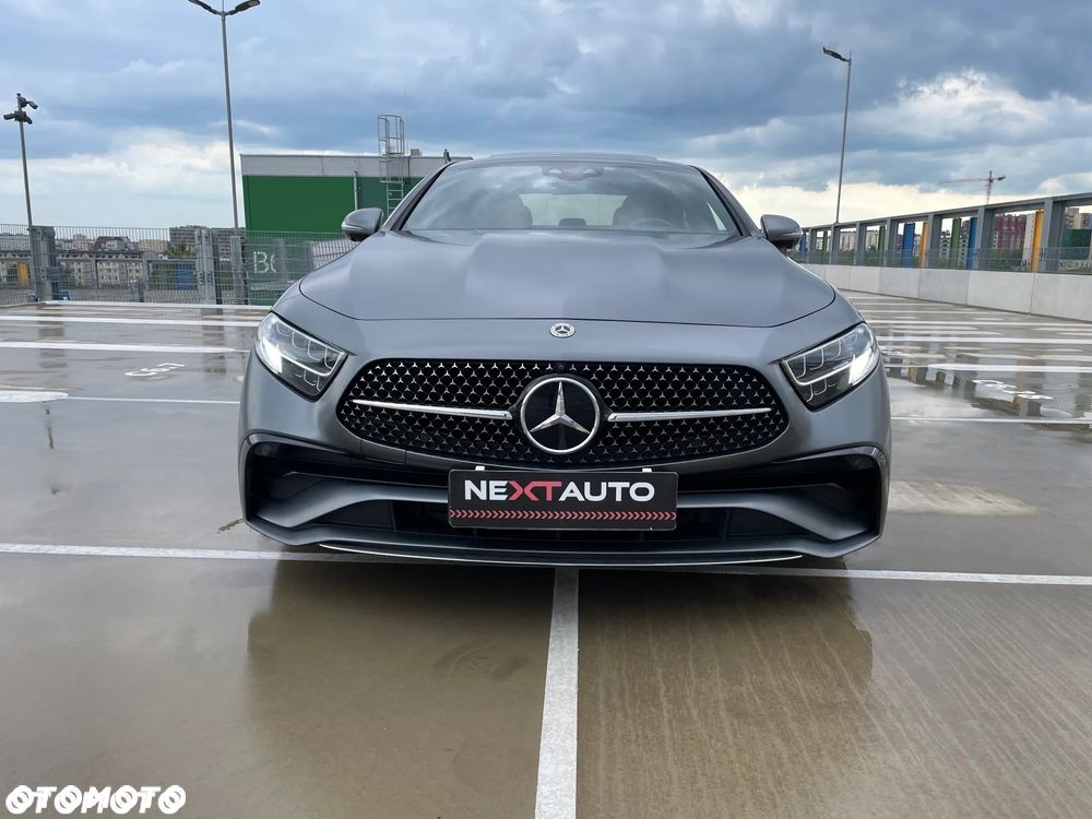Mercedes-Benz CLS 300 d 4Matic 9G-TRONIC AMG Line - 3