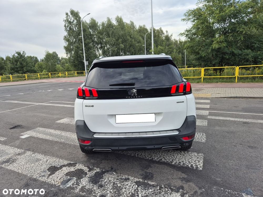 Peugeot 5008 - 6