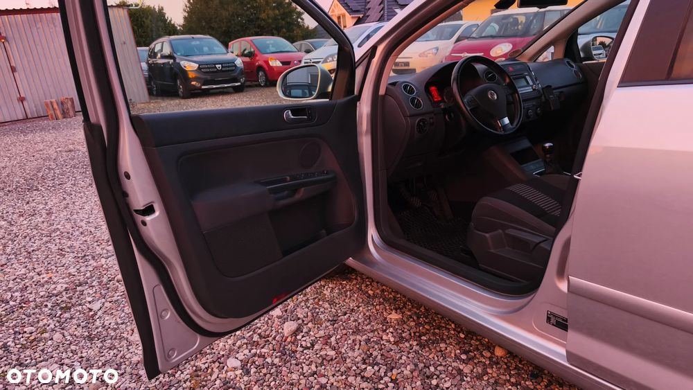 Volkswagen Golf - 14