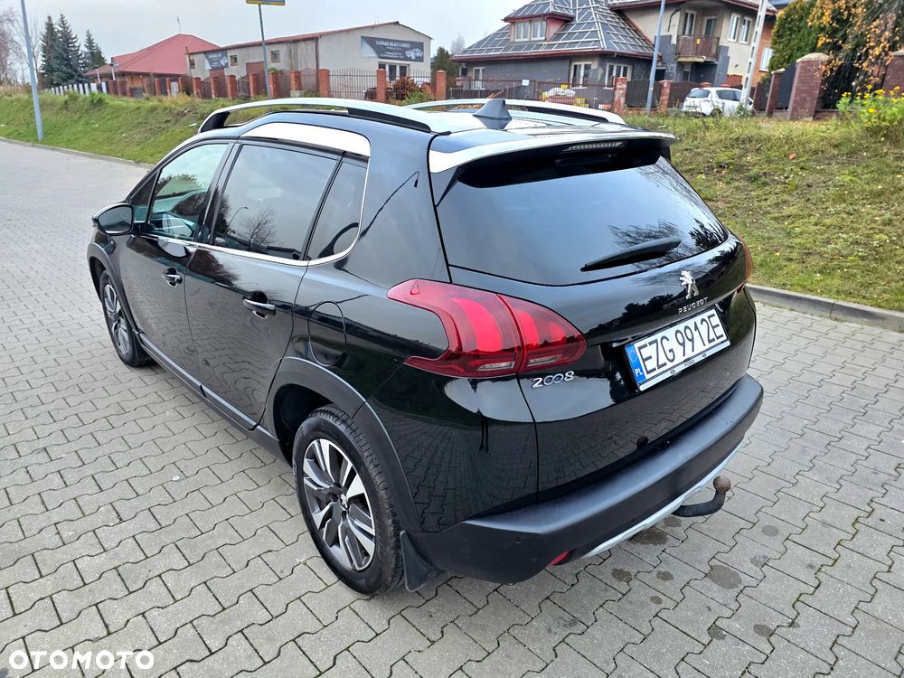 Peugeot 2008 1.6 BlueHDi Allure - 3