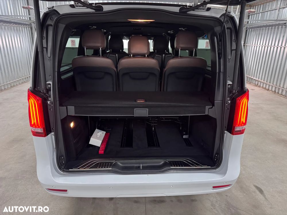 Mercedes-Benz V 300 d Extralang 4Matic 9G-TRONIC Special Edition Avantgarde - 30