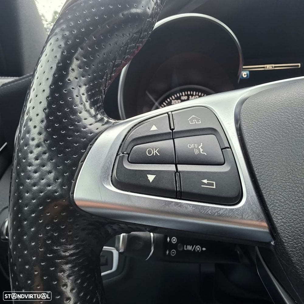 Mercedes-Benz C 200 BlueTEC AMG Line - 23