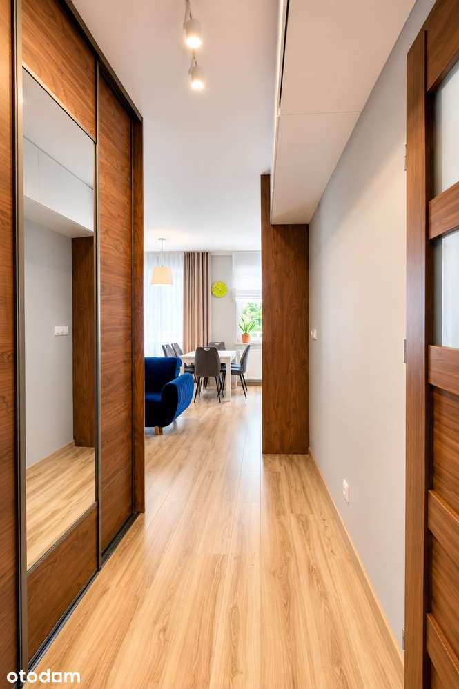 Dwustronne mieszkanie z dużym tarasem (25,6m²) i komórką lokatorską..