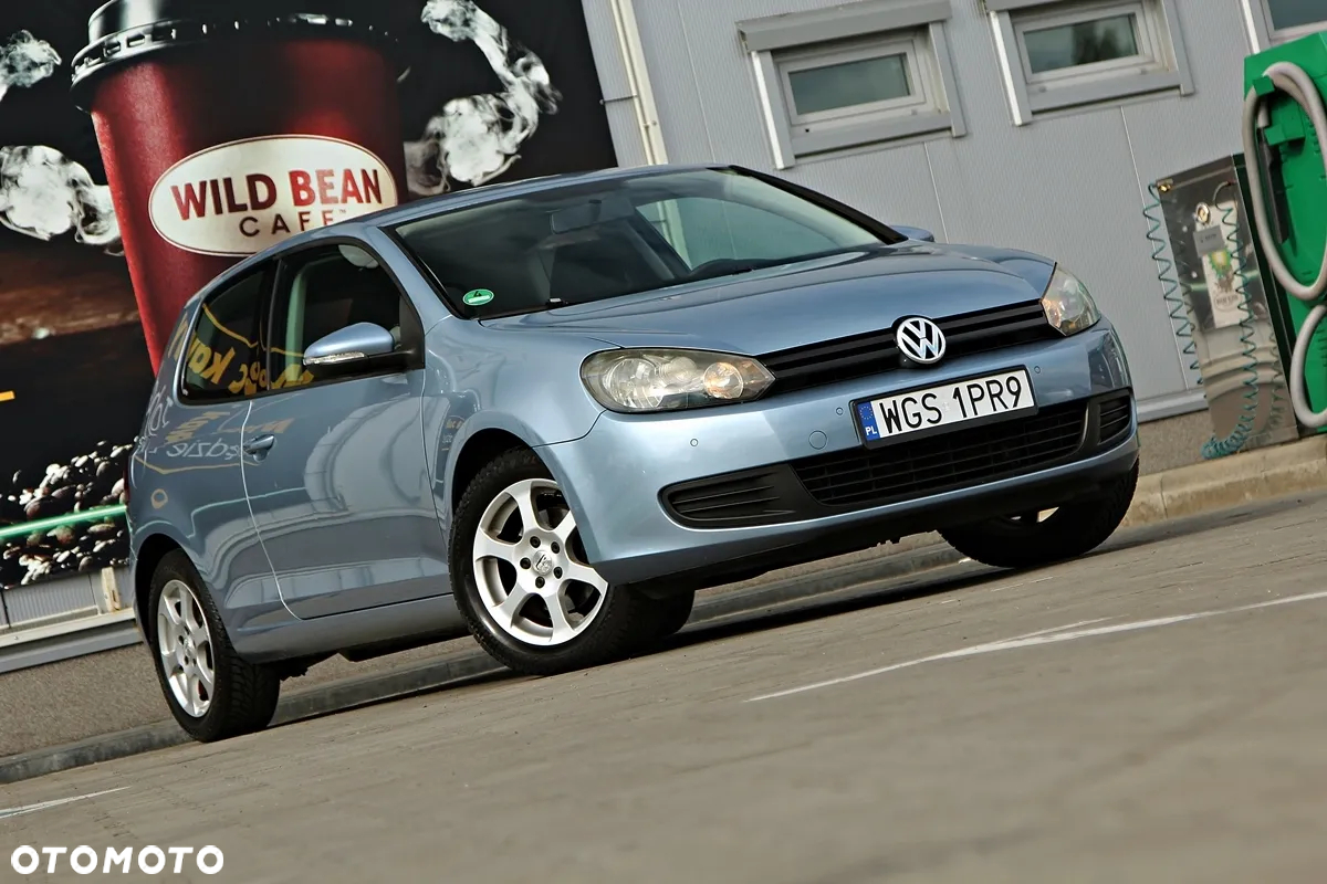 Volkswagen Golf - 4