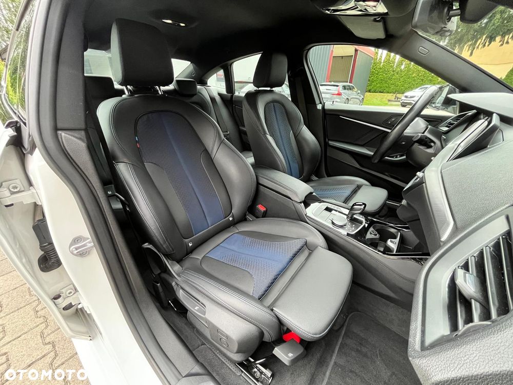 BMW Seria 2 218i M Sport sport - 23
