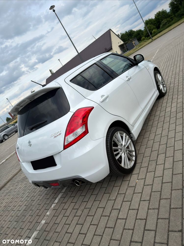 Suzuki Swift 1.6 Sport - 4
