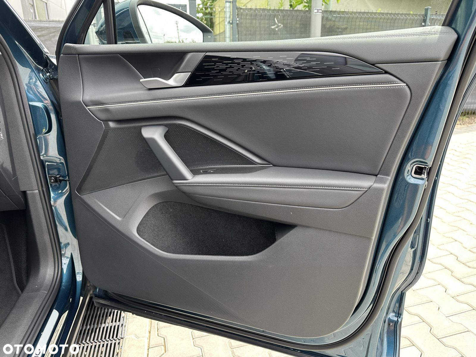 Volkswagen Tiguan 1.5 eHybrid PHEV Elegance DSG - 24