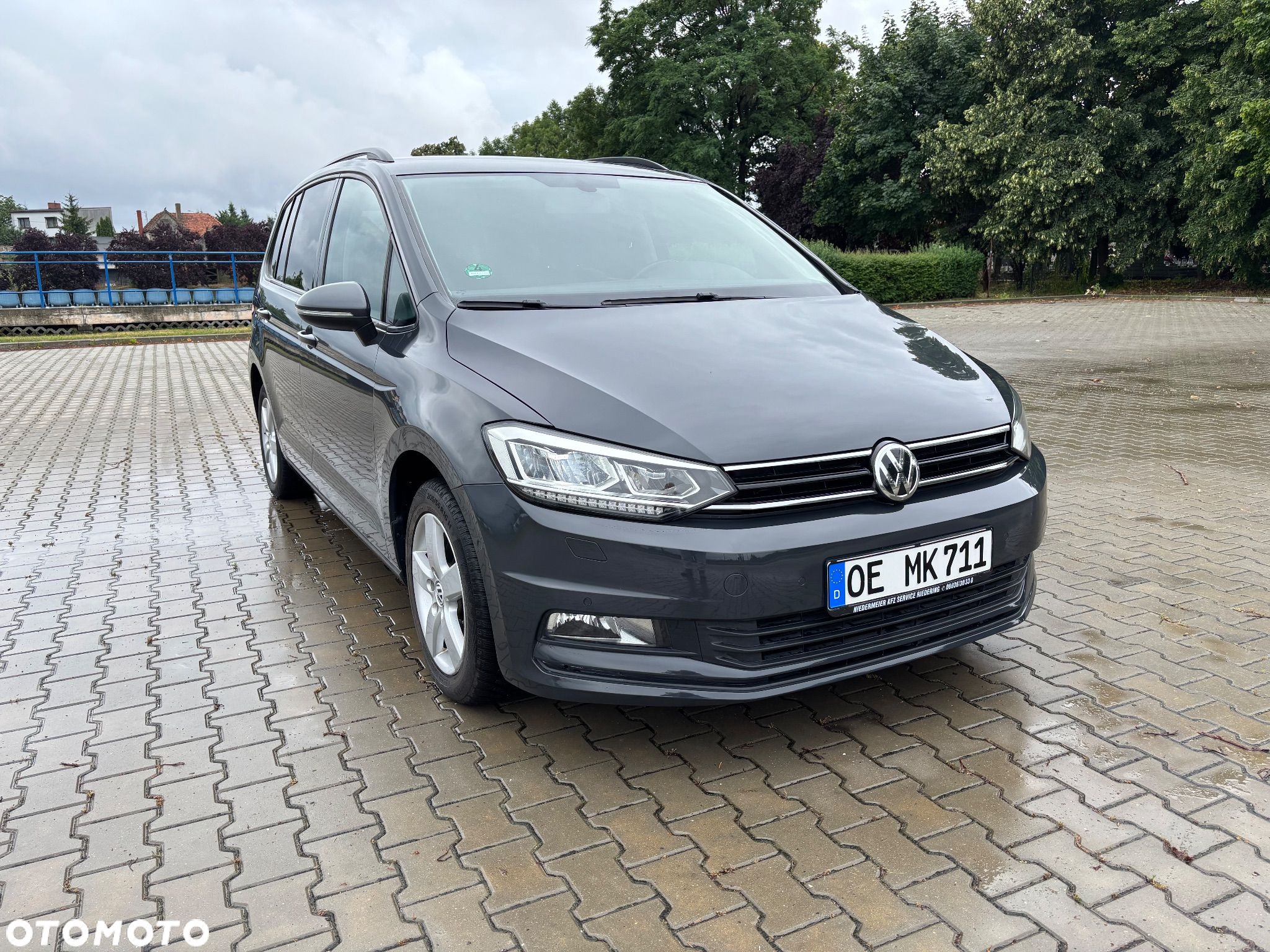 Volkswagen Touran 2.0 TDI SCR DSG Comfortline - 1