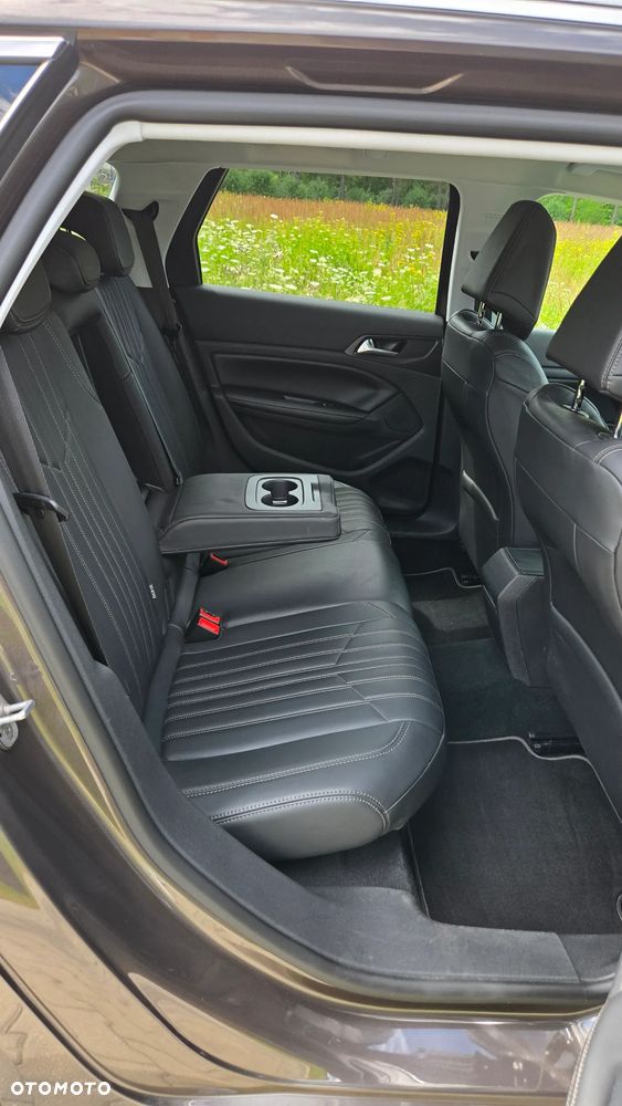 Peugeot 308 BlueHDi 150 Automatik Stop & Start Allure - 25