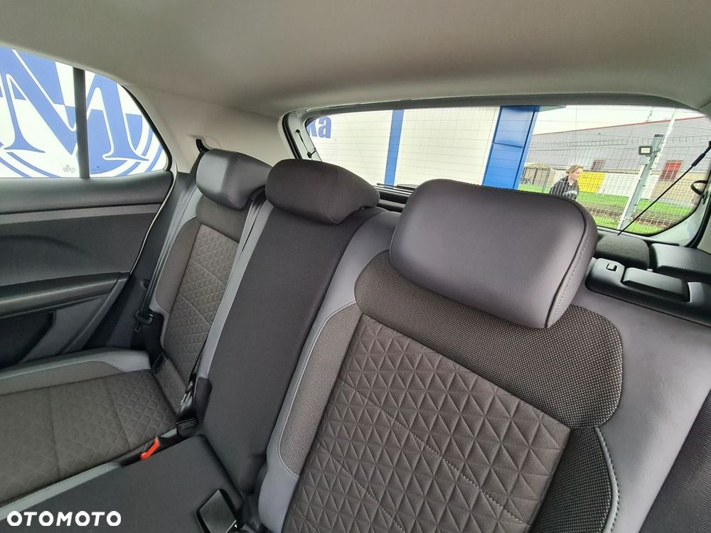 Volkswagen T-Cross 1.0 TSI Style DSG - 24