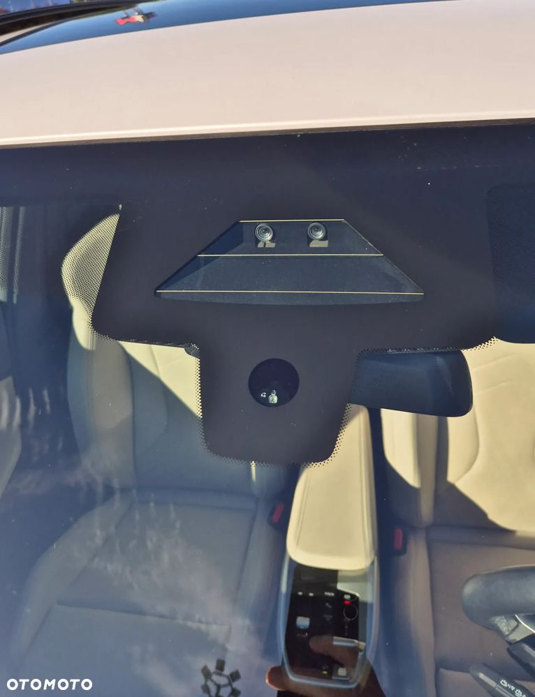 BMW X1 - 24