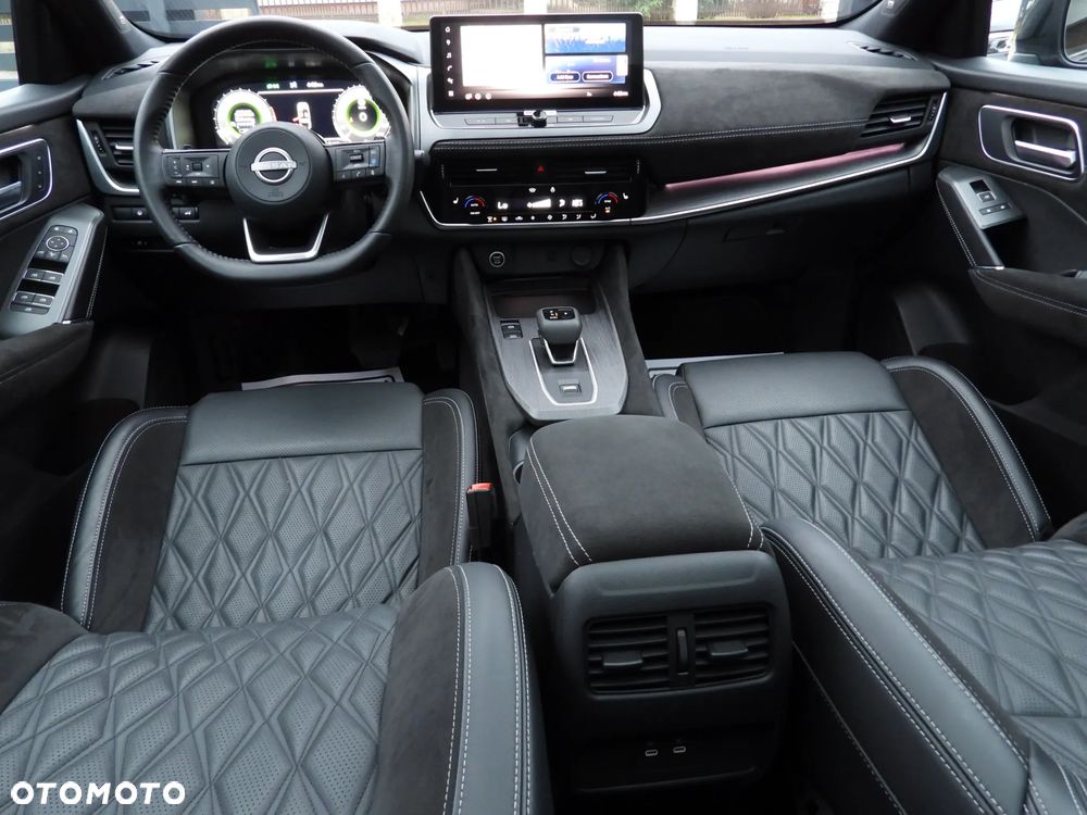 Nissan Qashqai 1.3 DIG-T MHEV Xtronic Tekna+ - 3