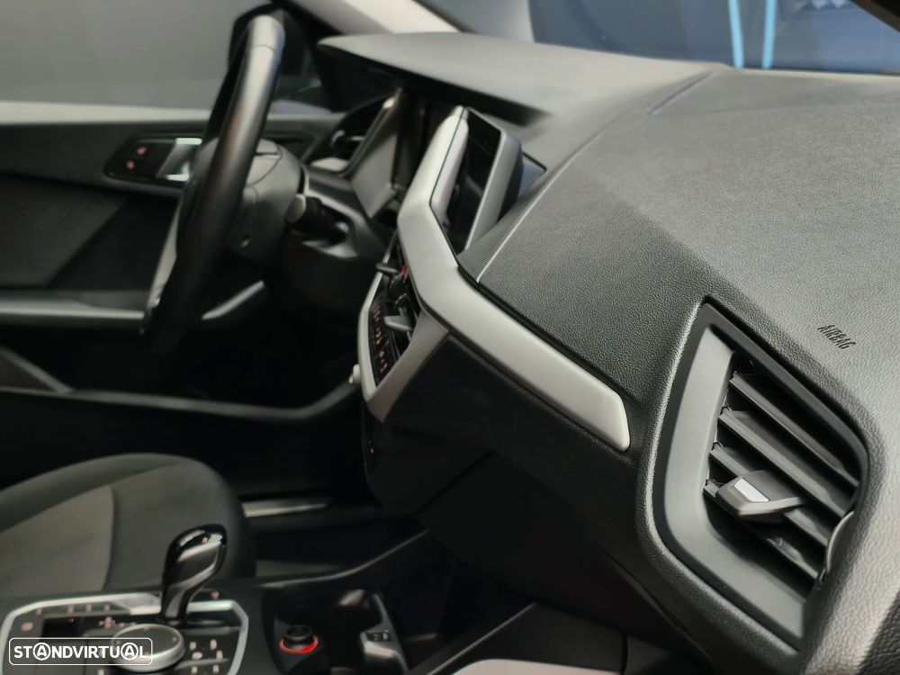 BMW 116 d Advantage Auto - 30