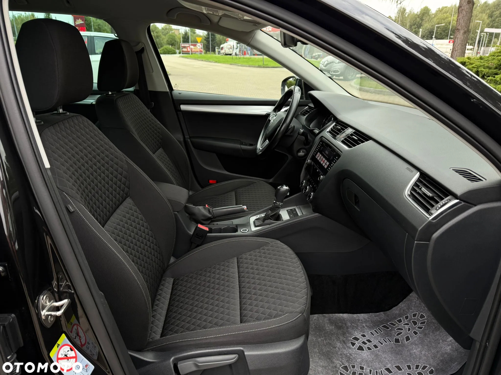 Skoda Octavia Combi 2.0 TDI DSG Exclusive - 11