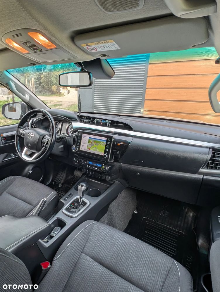 Toyota Hilux - 9