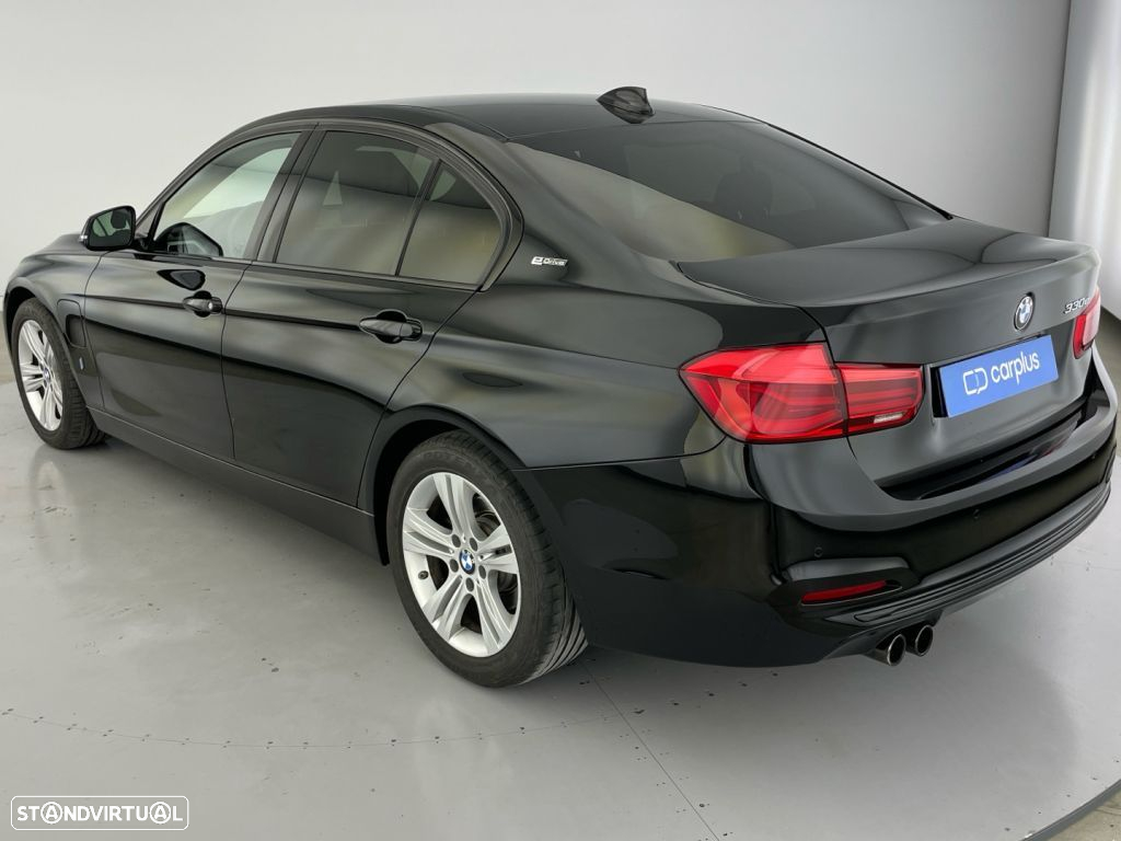 BMW 330 e iPerformance - 26