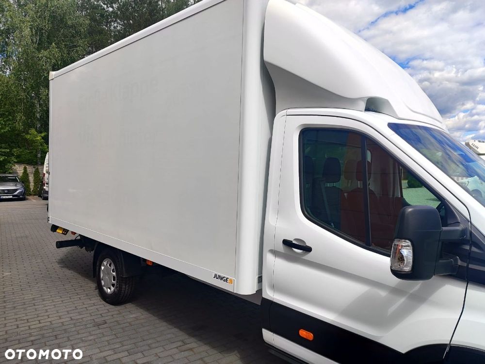 Ford Transit - 31