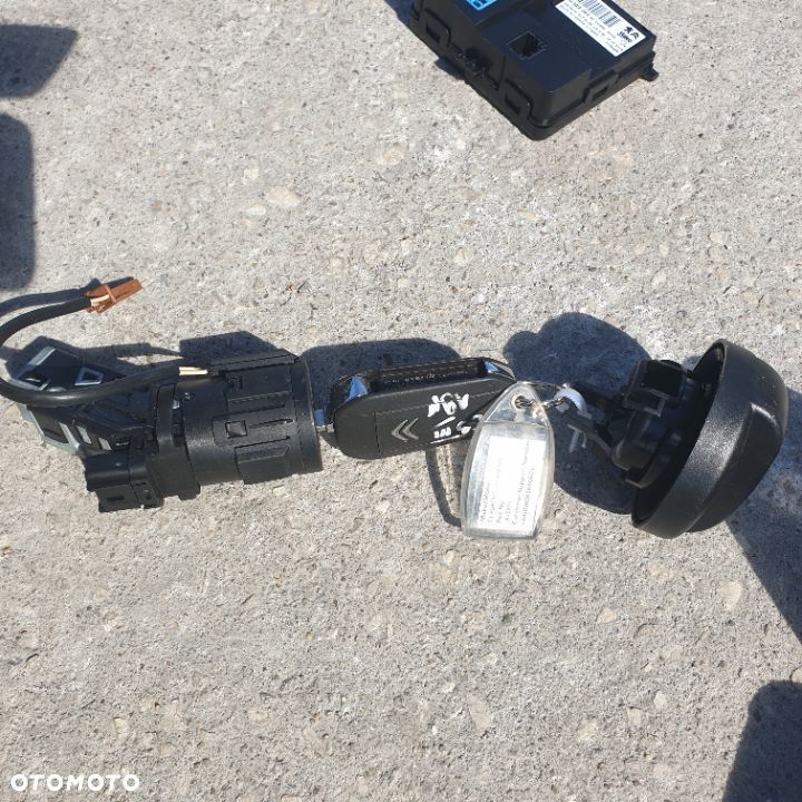 CITROEN C3 III 1.2 VTI STACYJKA KLUCZYK 9663123380 19R - 1