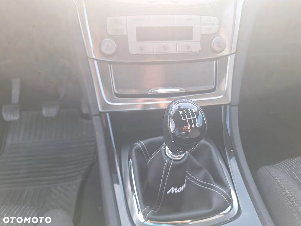 Ford Mondeo 2.0 TDCi Titanium - 20
