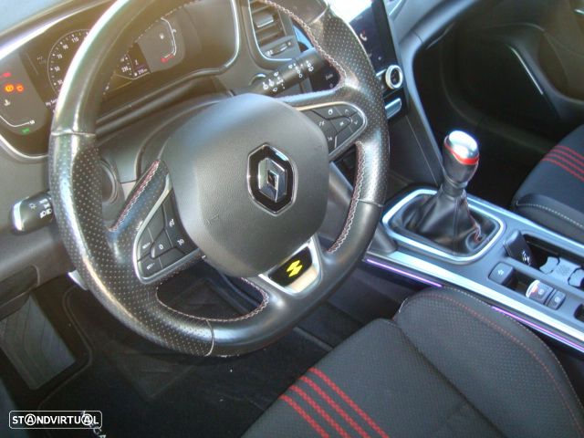 Renault Mégane Sport Tourer 1.5 Blue dCi R.S. Line - 17