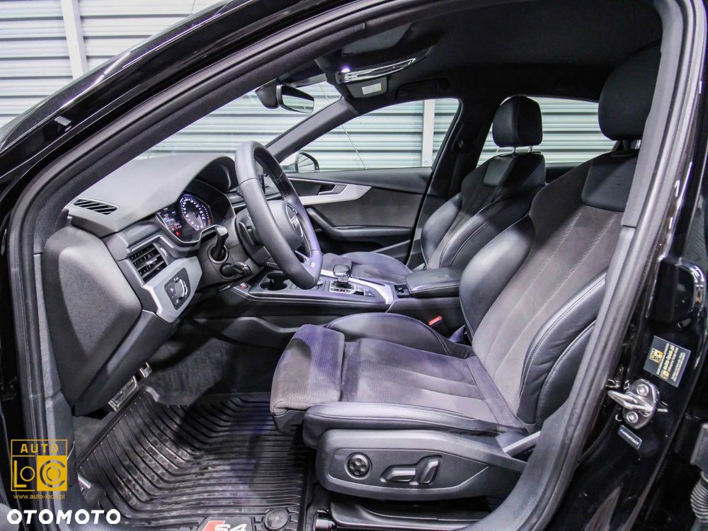 Audi S4 Limousine - 12