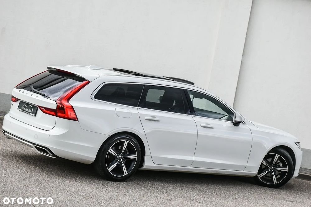 Volvo V90 D4 Geartronic R Design - 9