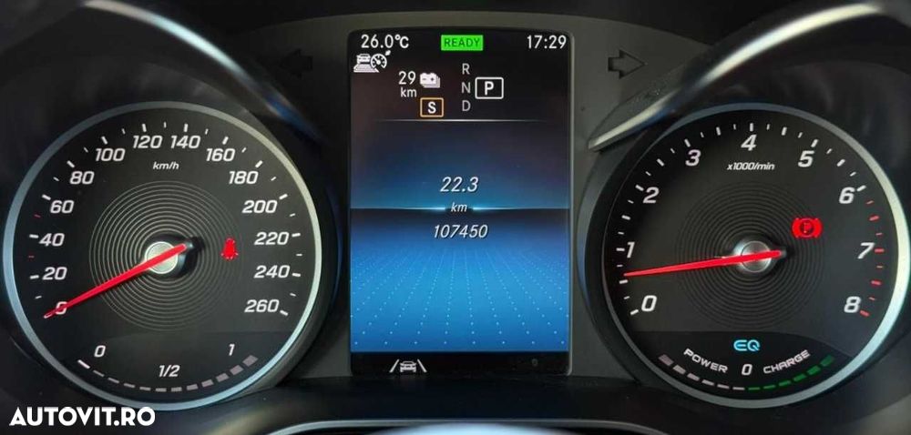 Mercedes-Benz GLC - 26