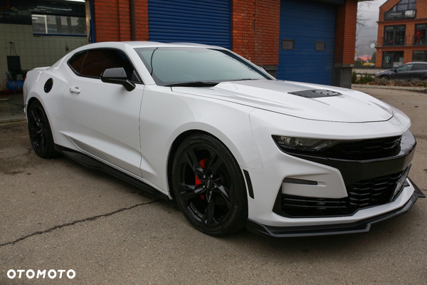 Chevrolet Camaro Coupe 6.2 V8